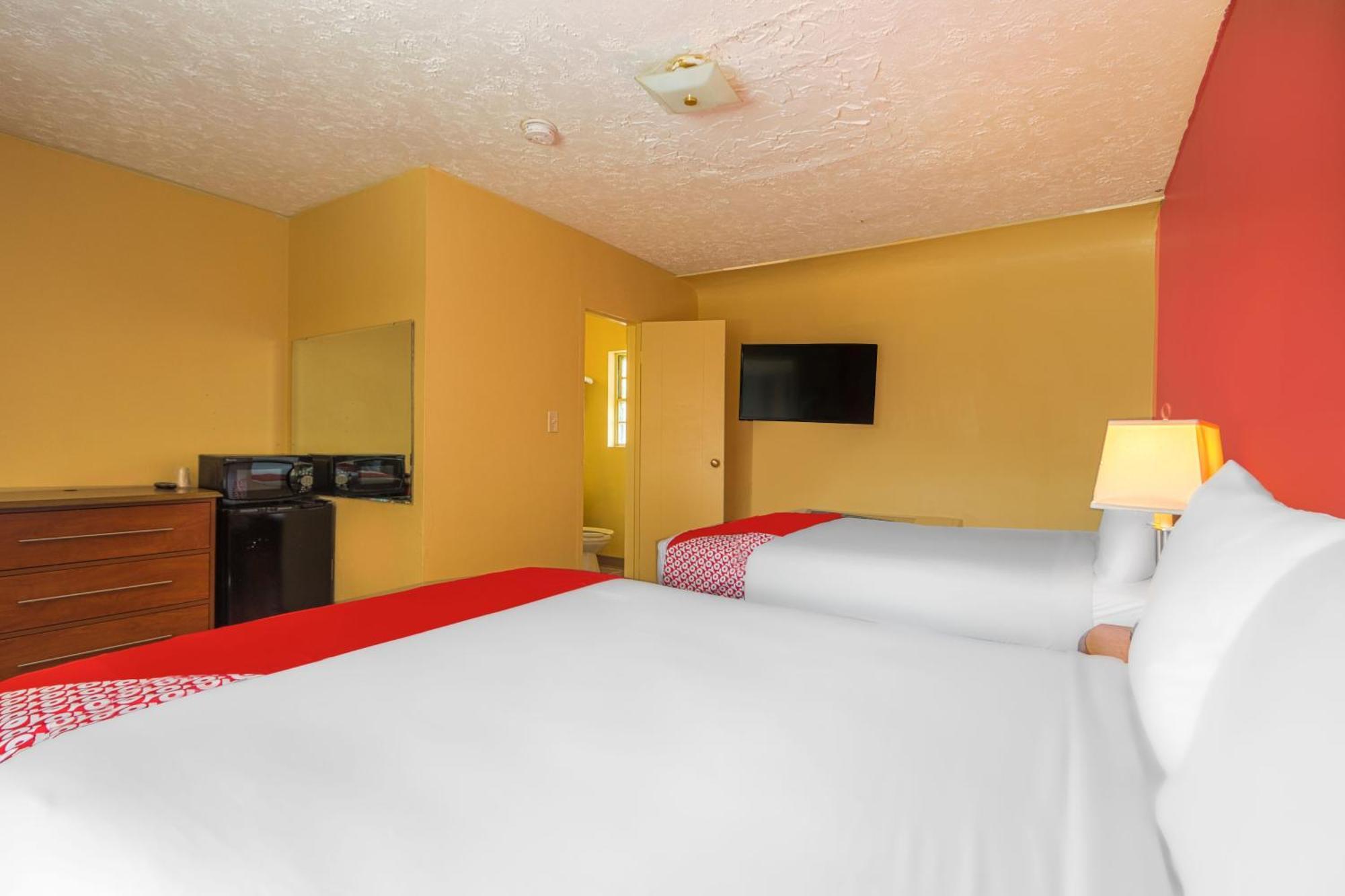 Oyo Hotel North Lima Oh - Boardman Eksteriør bilde